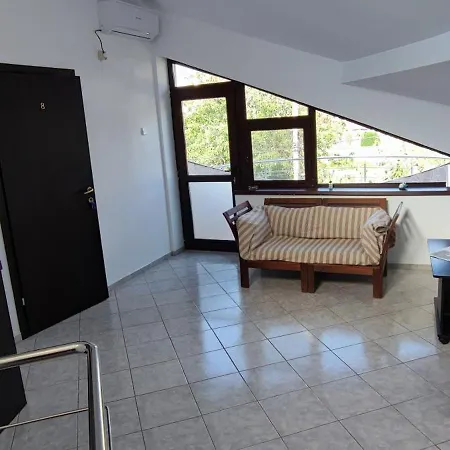 Casa Emelis Ефоріє-Норд