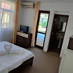 Casa Emelis Észak-Eforie