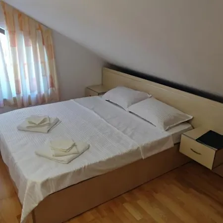 Casa Emelis Quarto em Acomodações Particulares