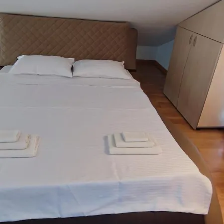 Casa Emelis