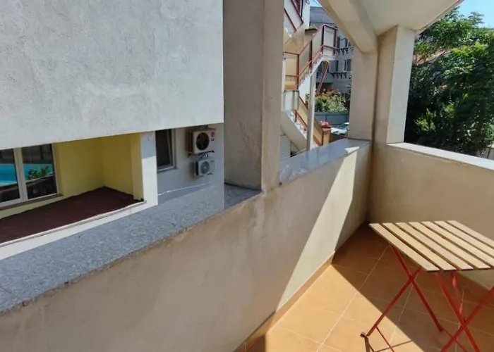 Gazde/Camere de închiriat Casa Emelis Eforie Nord